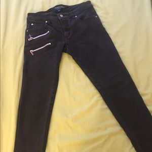 Black Jeans